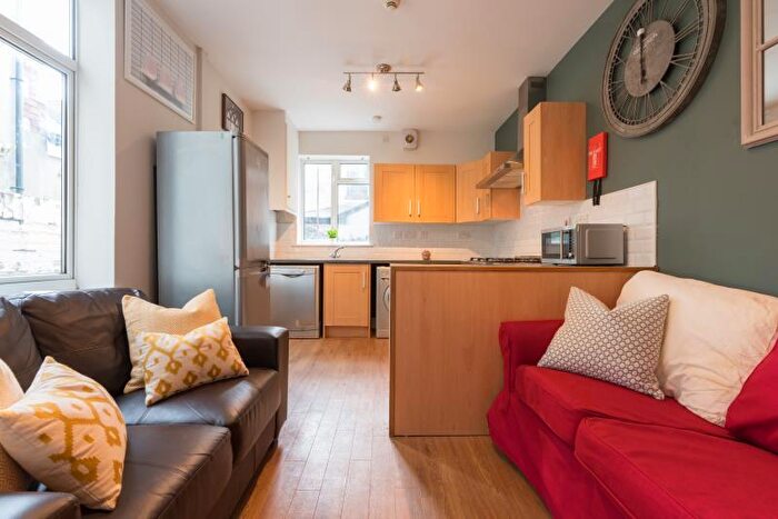 5 Bedroom Terraced House To Rent In Angus Street, Cardiff, CF24
