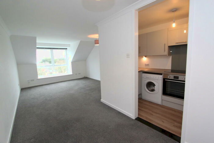 1 Bedroom Apartment To Rent In Stopford Place, Stoke, Plymouth, PL1
