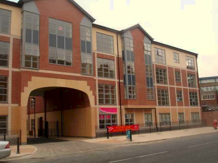 2 Bedroom Apartment To Rent In Spectrum, - Wright Street, Hull, HU2