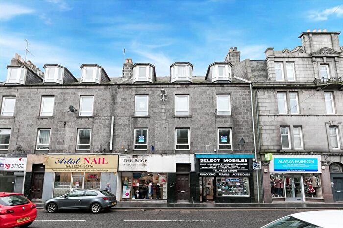 2 Bedroom Flat To Rent In George Street, Aberdeen, AB25