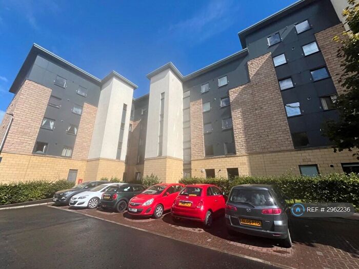 2 Bedroom Flat To Rent In Thorntreeside, Edinburgh, EH6