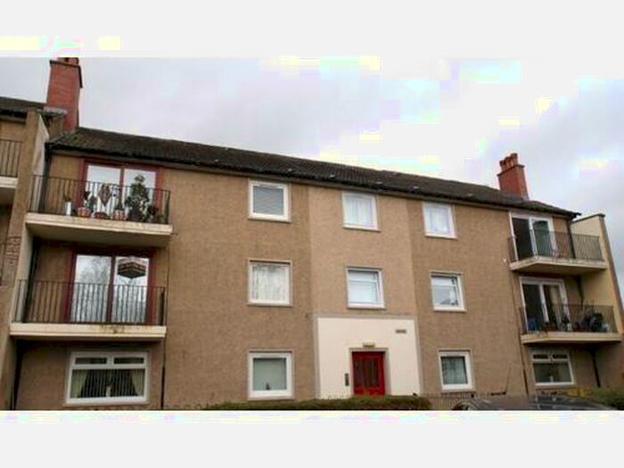 2 Bedroom Flat To Rent In Wylie Street, Hamilton, ML3