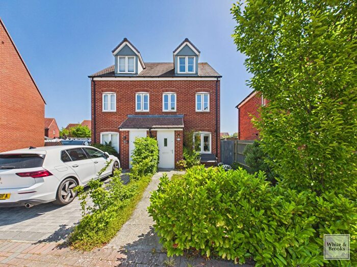 3 Bedroom Semi-Detached House For Sale In Osborn Drive, Tangmere, PO20