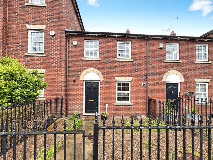 3 Bedroom Terraced House To Rent In St. Marys Walk, Sprotbrough, Doncaster, South Yorkshire, DN5