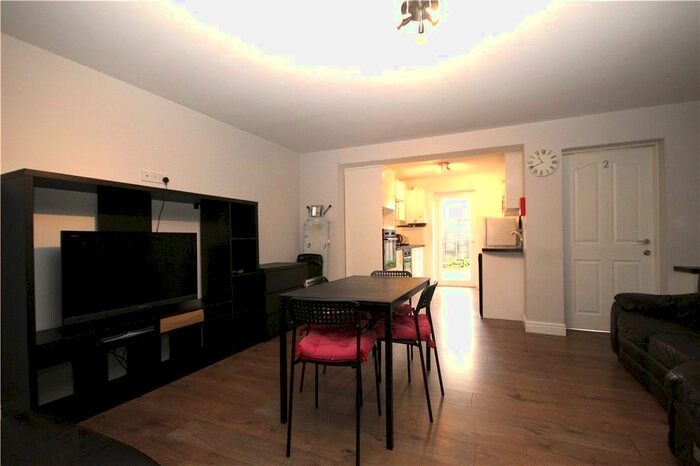 6 Bedroom Terraced House To Rent In Mangles Road, Guildford, Surrey GU1