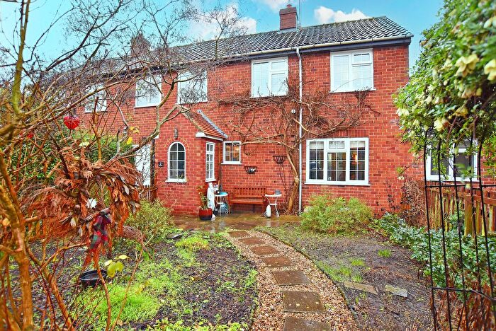 3 Bedroom End Terrace House For Sale In The Garth, Scriven, HG5