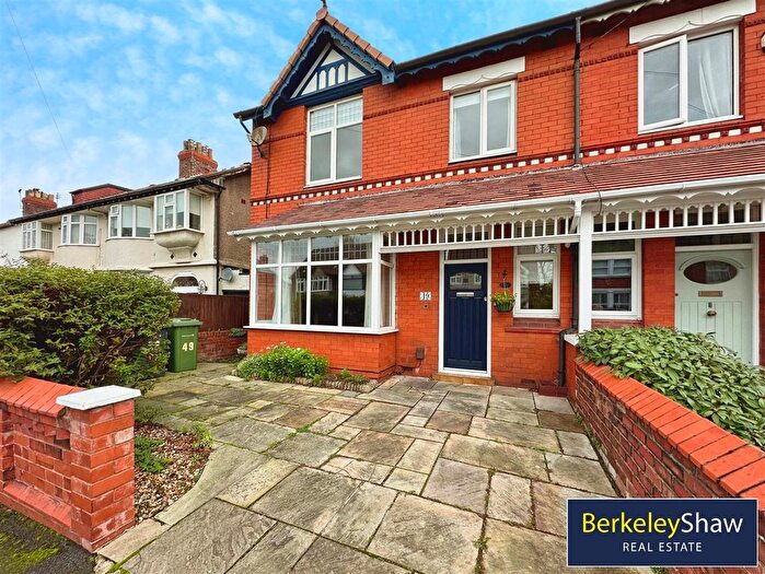 4 Bedroom Semi-Detached House To Rent In Ince Avenue, Crosby, Liverpool, L23