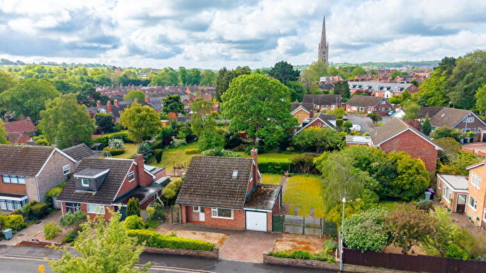 3 Bedroom Detached House For Sale In Lodge Way In Grantham, NG31