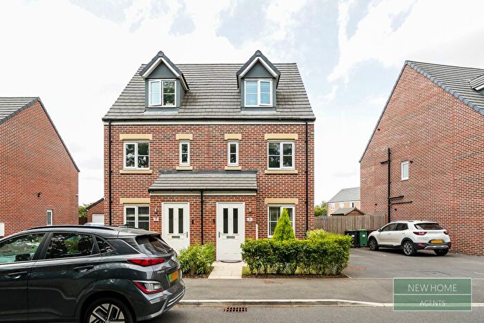 3 Bedroom Semi-Detached House For Sale In Garden Village Avenue, Micklefield, Leeds, LS25