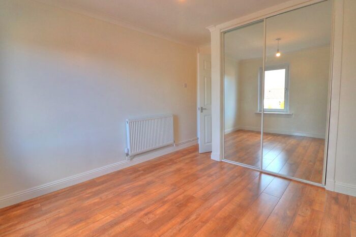 1 Bedroom Flat For Sale In Dunnottar Street, Glasgow, G64