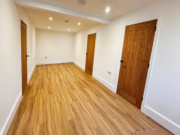 2 Bedroom Apartment To Rent In Station Street, Kibworth, Leicester, LE8