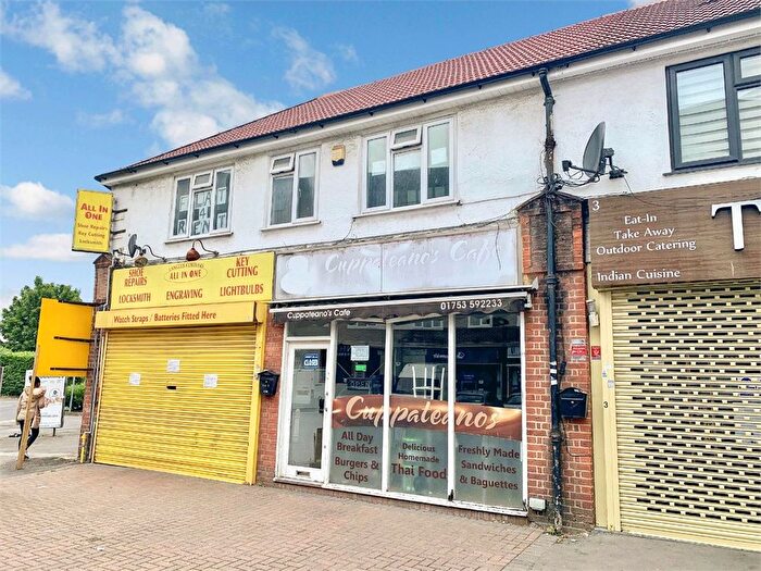 3 Bedroom Flat To Rent In Meadfield Road, Langley, SL3