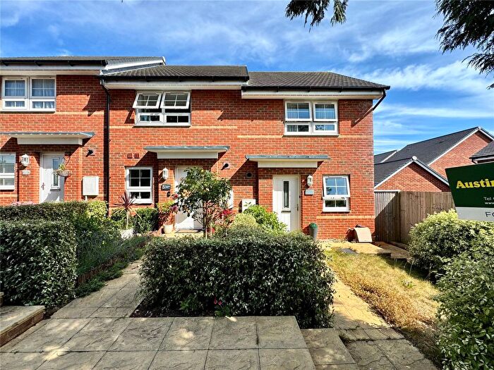 2 Bedroom End Of Terrace House For Sale In Candace Place, Hamworthy, Poole, Dorset, BH15