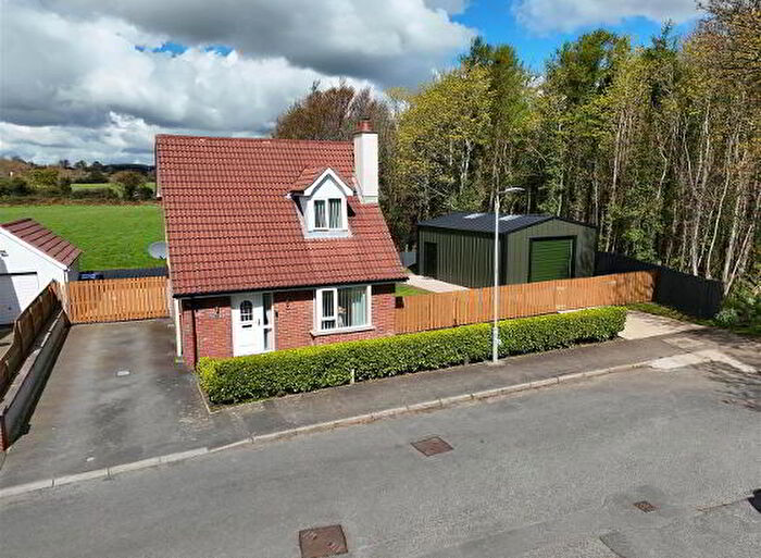 3 Bedroom Detached House For Sale In Kinghill Avenue, Newcastle, BT33