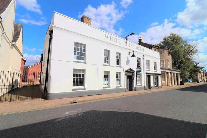 2 Bedroom Apartment To Rent In Magdalen Road, Hadleigh, Ipswich, IP7