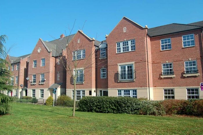 2 Bedroom Flat To Rent In Princess Drive, York, YO26