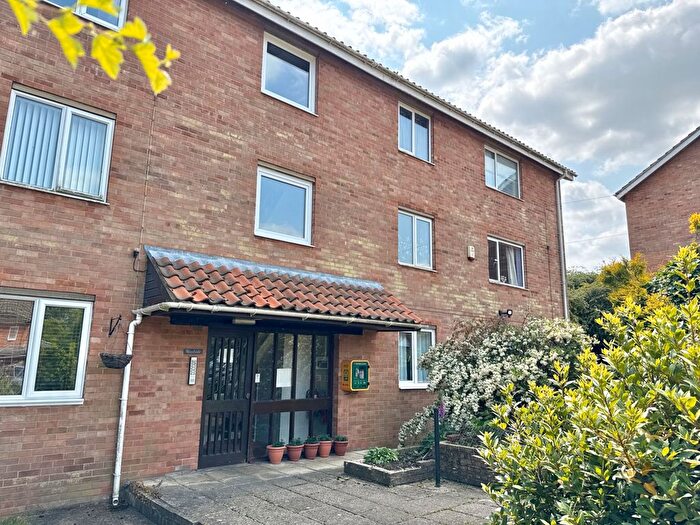 2 Bedroom Flat To Rent In Khormaksar Drive, Nocton, LN4