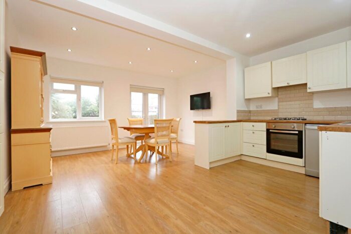 2 Bedroom Semi-Detached Bungalow For Sale In Woodfield Road, Hadleigh, Essex, SS7