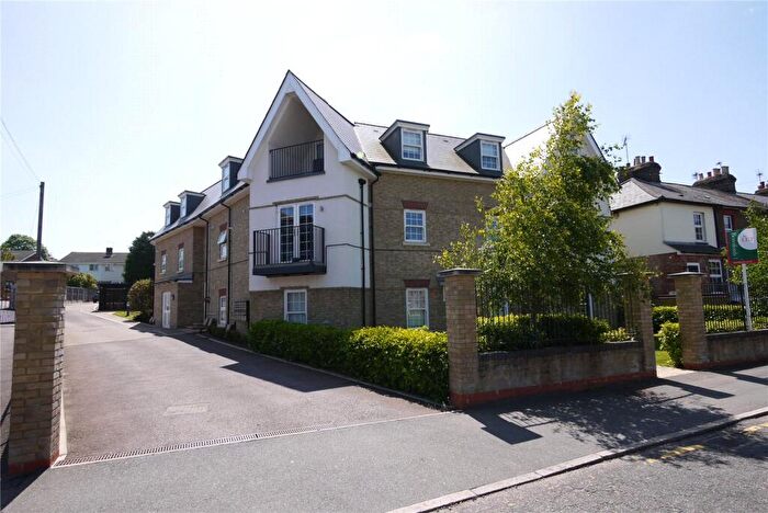 2 Bedroom Apartment To Rent In Crescent Road, Brentwood, Essex, CM14