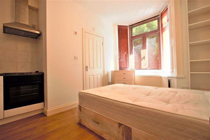 Studio To Rent In Birkbeck Road, Tottenham, N17