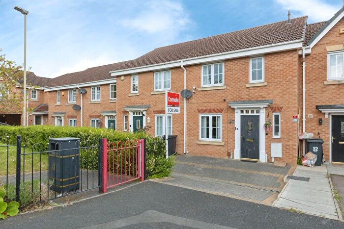 3 Bedroom Semi-Detached House For Sale In Birkby Close, Hamilton, Leicester, LE5