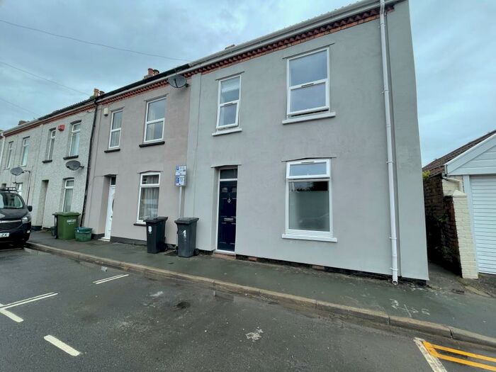 4 Bedroom Terraced House To Rent In Derrick Road, Bristol, BS15