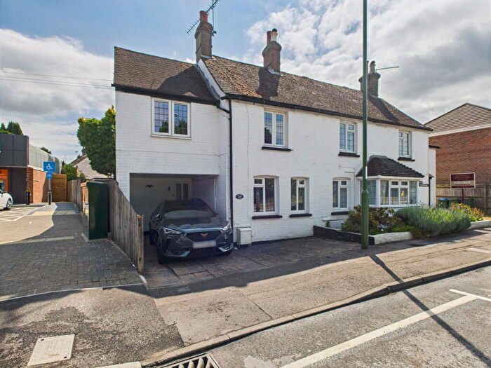 3 Bedroom Semi-Detached House For Sale In Crawley Road, Horsham, West Sussex., RH12