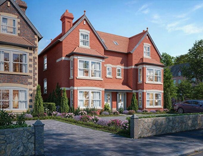 4 Bedroom Semi-Detached House For Sale In Victoria Park Road, Malvern, WR14