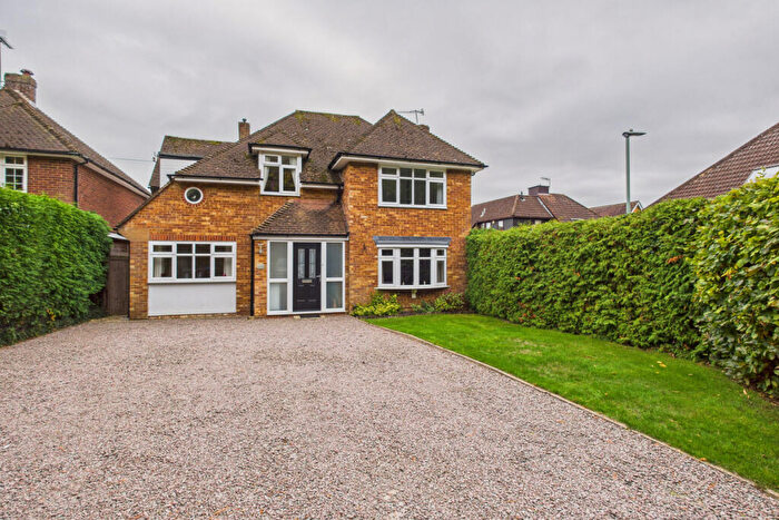 5 Bedroom Detached House For Sale In Wood Lane End, Hemel Hempstead, HP2