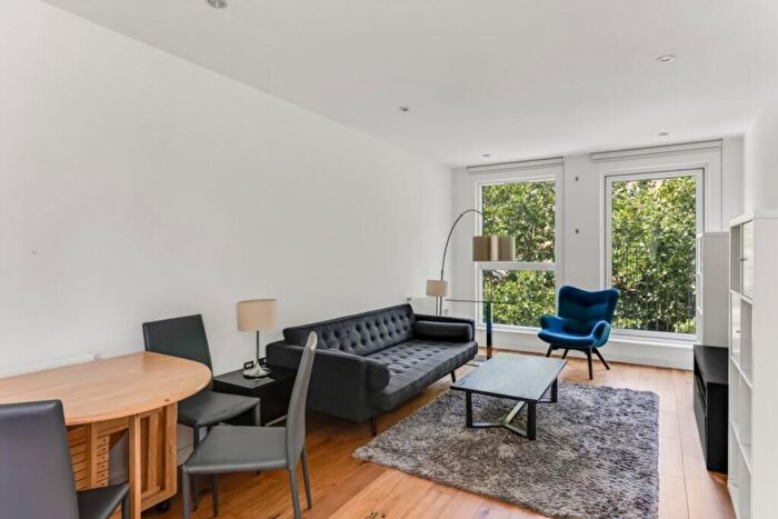 2 Bedroom Apartment To Rent In Plender Street, Camden, NW1