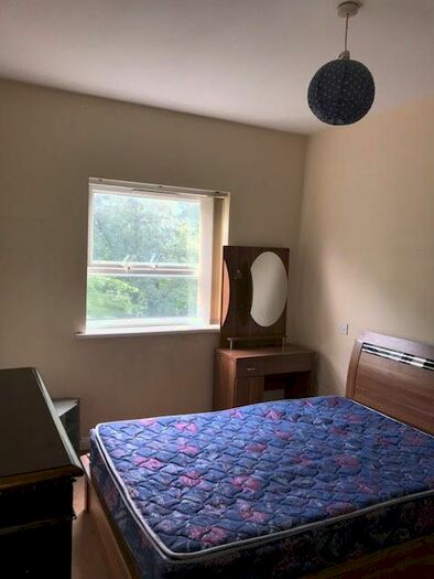 1 Bedroom Flat To Rent In Manor Road, Town Centre, Luton, Bedfordshire, LU1
