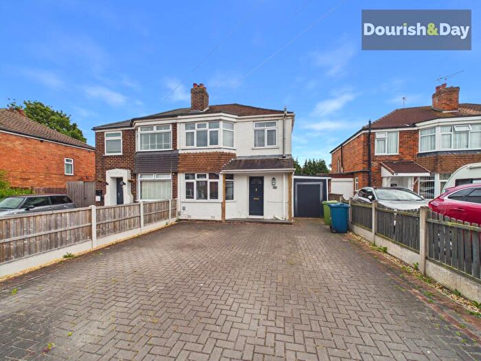 3 Bedroom Semi Detached House For Sale In Coronation Road, Stafford, ST16