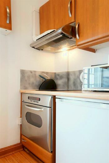 Studio To Rent In Rossmore Court, Park Road, Regents Park, NW1