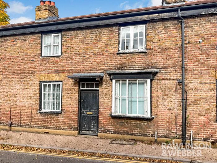1 Bedroom Cottage For Sale In High Street, Thames Ditton, KT7