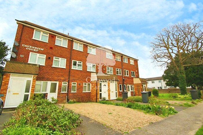 2 Bedroom Maisonette To Rent In Coleridge Crescent, Colnbrook, SL3