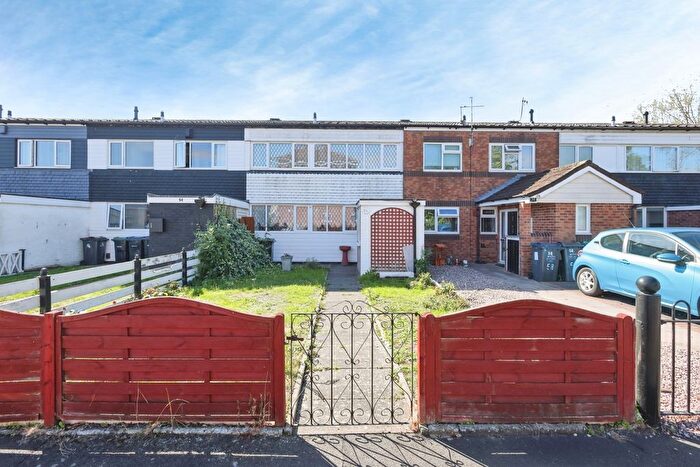 3 Bedroom Terraced House For Sale In Heyford Way, Birmingham, West Midlands, B35