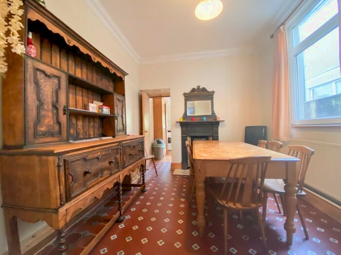 4 Bedroom Terraced House To Rent In Gelligaer Street, Cathays, CF24