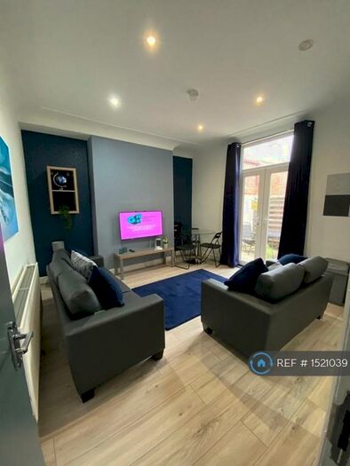 5 Bedroom Terraced House To Rent In Garmoyle Road, Liverpool, L15