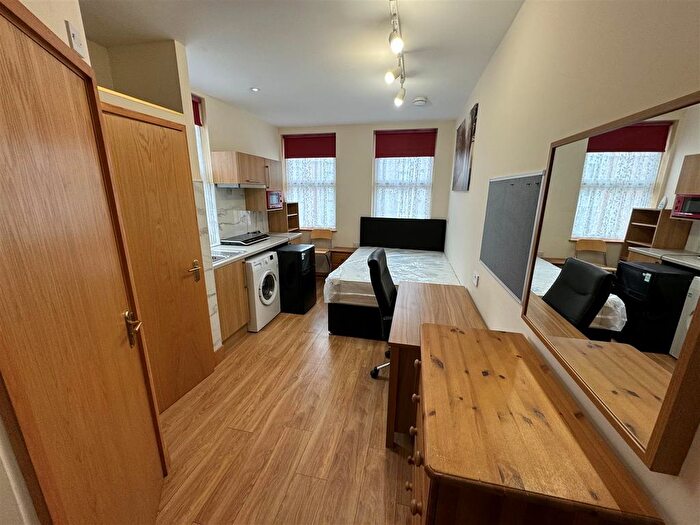 Studio To Rent In Queens Road, Coventry, CV1