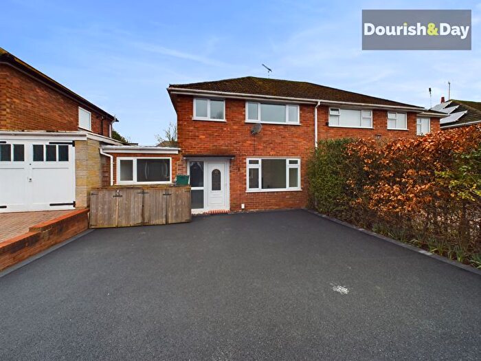 3 Bedroom Semi-Detached House To Rent In Lymington Road, Stafford, Staffordshire, ST16