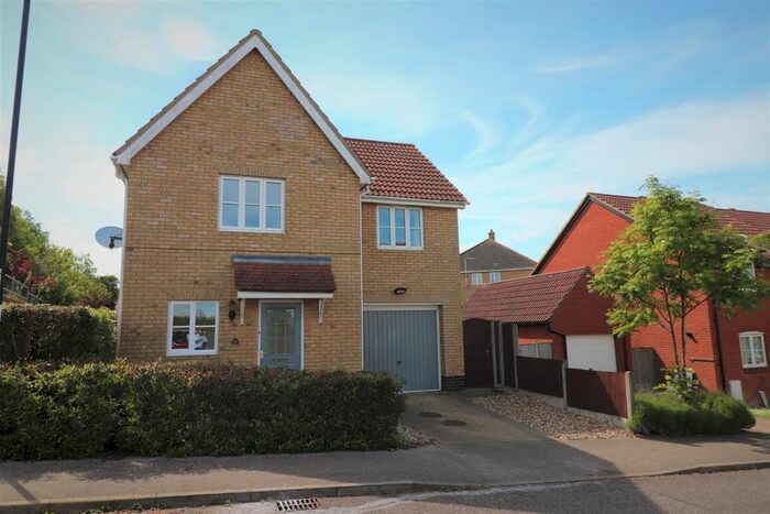 3 Bedroom Detached House To Rent In Durrant Road, Hadleigh, Ipswich, Suffolk, IP7