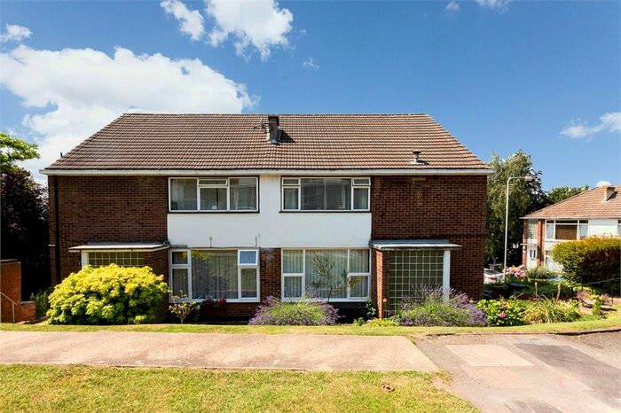 2 Bedroom Maisonette To Rent In Top House Rise, London, E4