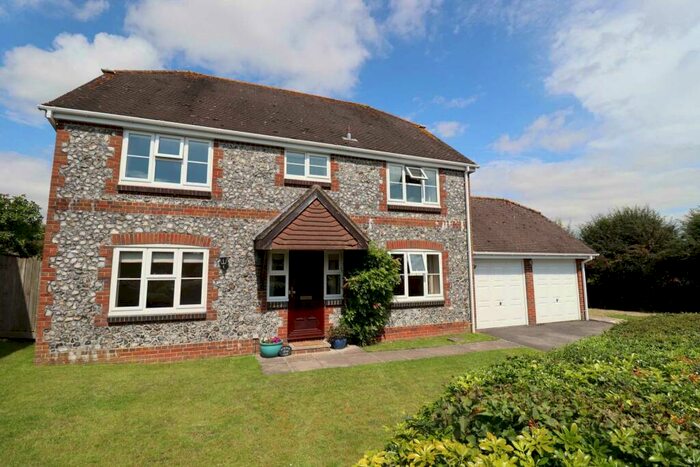 5 Bedroom Detached House To Rent In Available Months, Marlborough, SN8