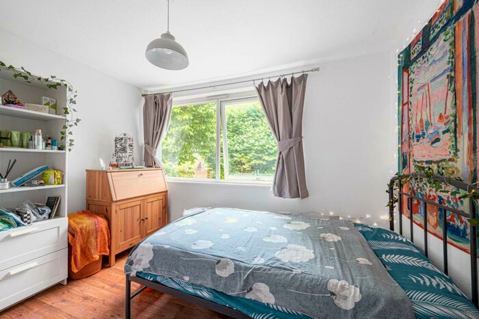 2 Bedroom Flat To Rent In Salisbury Avenue, Finchley, London, N3