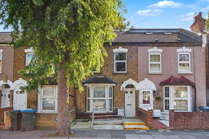 2 Bedroom Terraced House For Sale In Oxford Road, Edmonton, London, N9