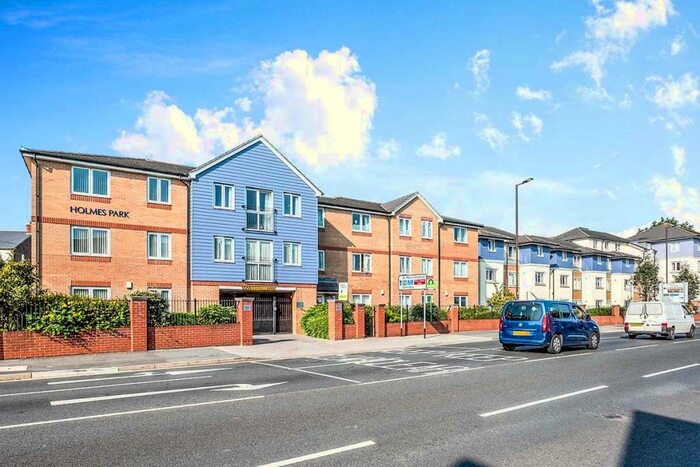 1 Bedroom Flat To Rent In Milton Road, Southsea, PO4