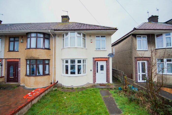 4 Bedroom End Of Terrace House To Rent In Kipling Road, Horfield, Bristol, BS7