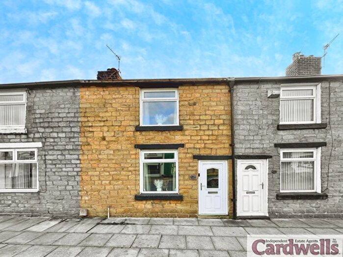 1 Bedroom Cottage For Sale In Walmersley Road, Bury, BL9