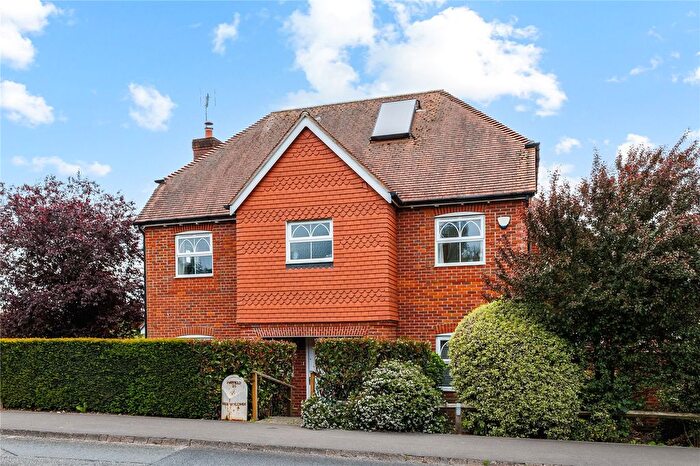 5 Bedroom Detached House For Sale In Wycombe Road, Marlow, Buckinghamshire, SL7
