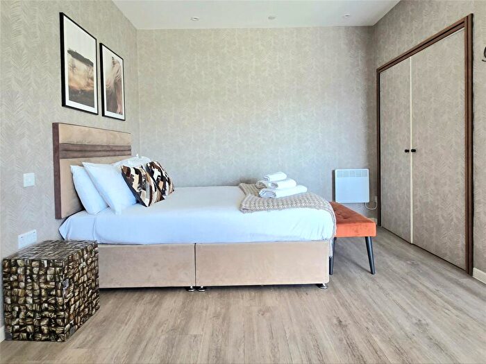Apartment To Rent In High Street, Orpington, BR6
